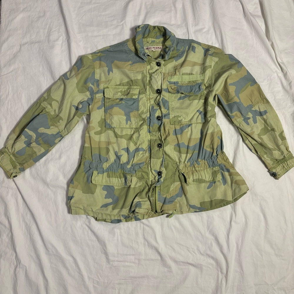Free People WOMENS Lead The Way Lime Combo Camo Utility Jacket Size M OB971421